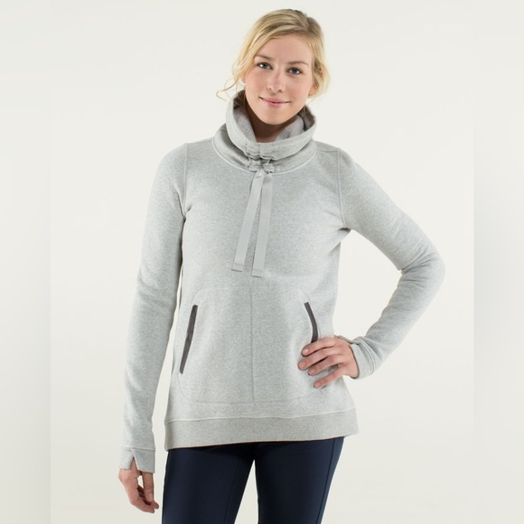 Lululemon Avenue Pullover in Heathered Light Grey / Soot Light - Picture 1 of 16